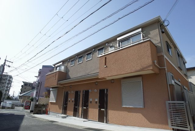 アコード岡本の外観