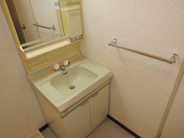 第１エクセルねり善の洗面所|
※写真は建物の標準的な設備になります。
現況と異なる場合、現況を優先いたします。