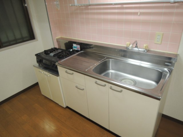 第１エクセルねり善のキッチン|
※写真は建物の標準的な設備になります。
現況と異なる場合、現況を優先いたします。