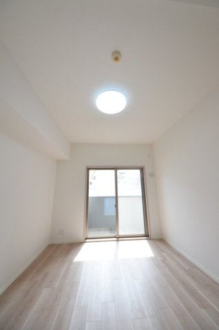 藤和平和公園ホームズの洋室|全居室収納スペース有、お部屋が広く綺麗に使えます