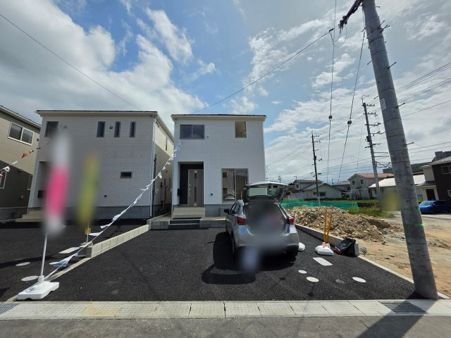深川一丁目の外観|敷地広々40坪
駐車2台可能です