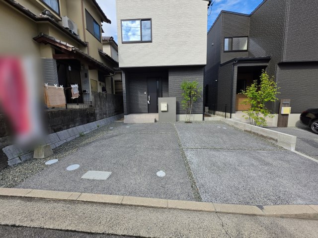 己斐大迫一丁目の駐車場|敷地37坪
駐車2台可能です