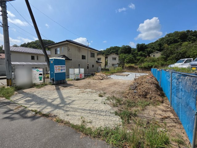三入七丁目の外観|敷地広々99坪
人気の平屋です