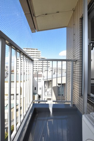 ミングルROZAのバルコニー