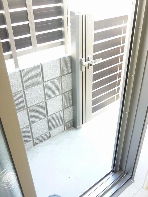 リーヴェルポート横浜西口Ｃａｒｎａのバルコニー