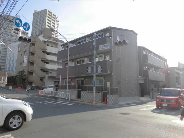 リーヴェルポート横浜西口Ｃａｒｎａ