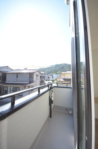横浜東一丁目のバルコニー|バルコニーは二か所あります