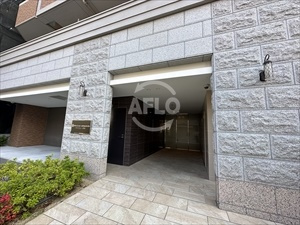 デレクト・ビュー上町台　中央小学校区のエントランス|デレクト・ビュー上町台　エントランス