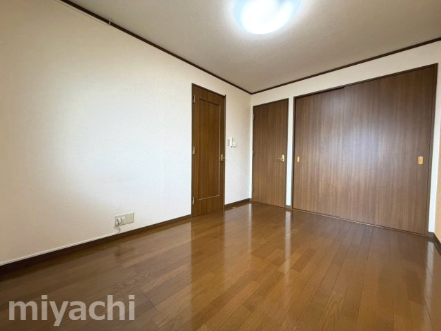 ハイメゾン北島の洋室