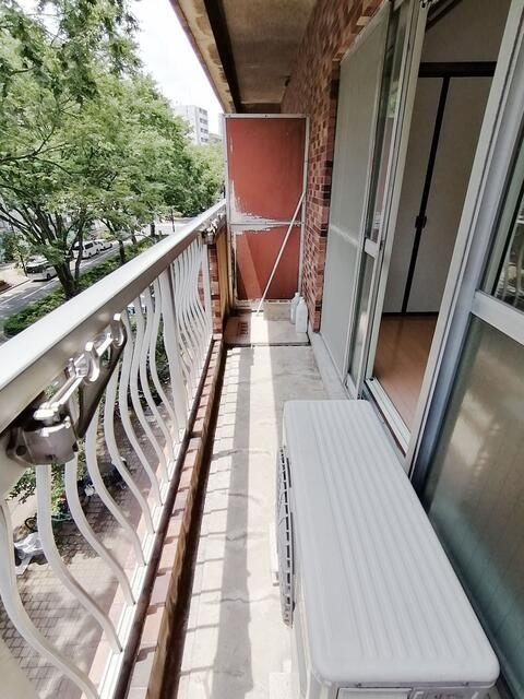 町田ビルのバルコニー|
※写真は建物の標準的な設備になります。
現況と異なる場合、現況を優先いたします。