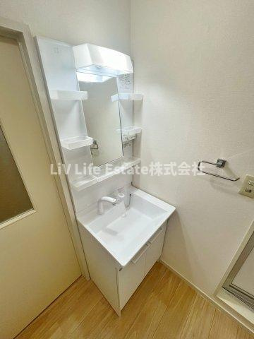 タカコービルの独立洗面台|同仕様写真
