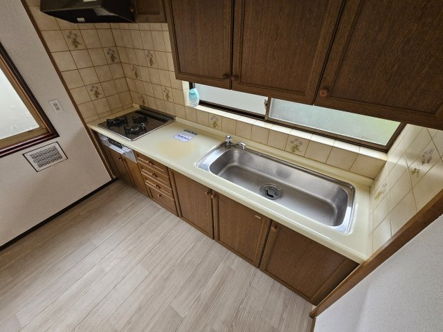 三木市西自由が丘戸建のキッチン
