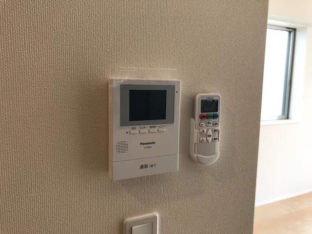 アヴァンスのセキュリティ|カメラ付インターホン