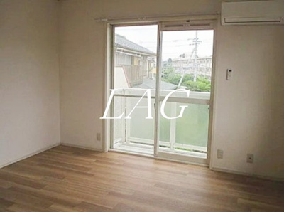 【居間・リビング】 | ハイツユー | 洋室のお部屋です。