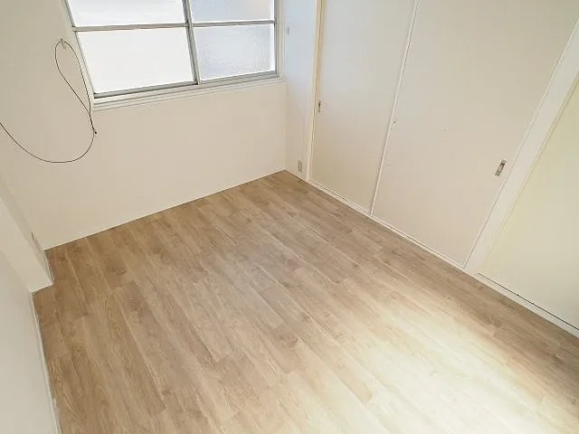 ミドルヴィレッジの居間・リビング