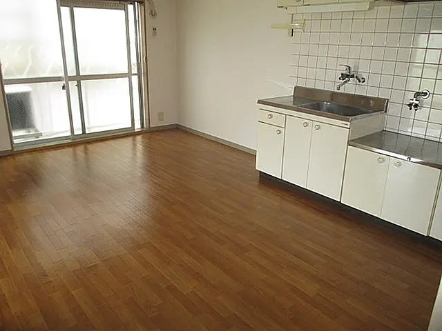 フラワー芦屋の居間・リビング