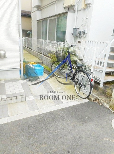 サンティア高円寺のその他共用部分|駐輪場です。