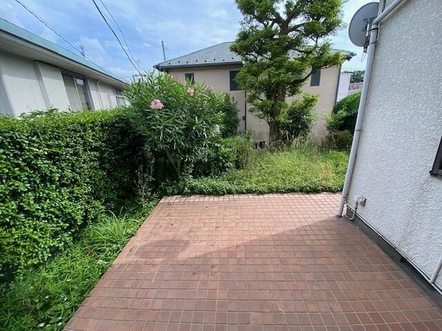 菅田町戸建の庭
