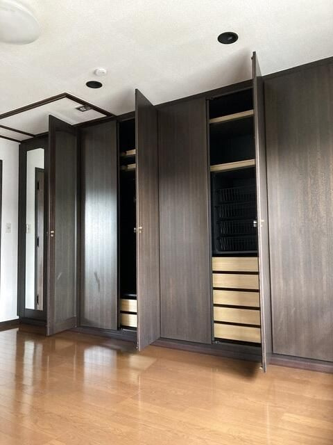菅田町戸建の収納
