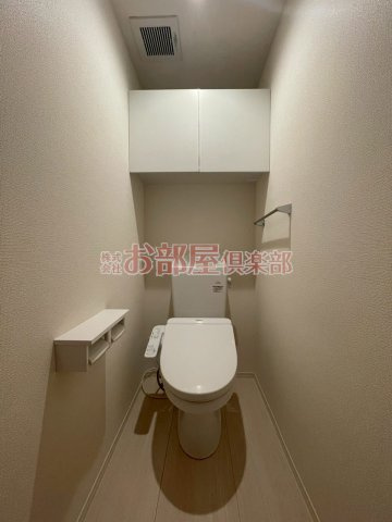 Fontaine和賀1のトイレ|反転タイプのお写真です