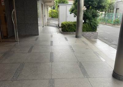 【内装】 | グレンモアスワＢ館 | 共用部分は、一棟の建物に住む区分所有者全員が共同で所有するとし、共用部分の管理、補修などは、区分所有者で形成される管理組合が行います。個人の判断で勝手に変更することはできませんので覚えておきましょう。