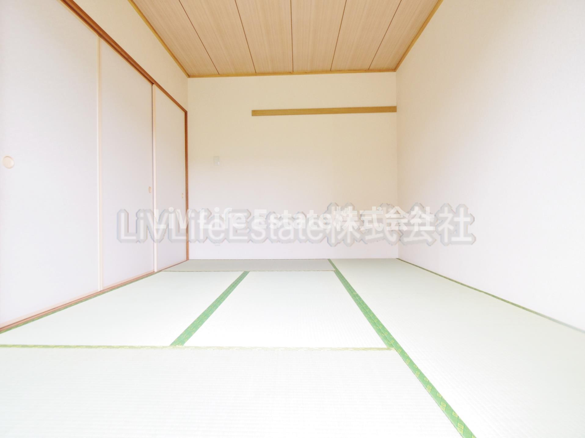 ヴィラあかねFの和室