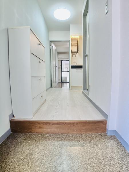 リシェス明大前の居間・リビング