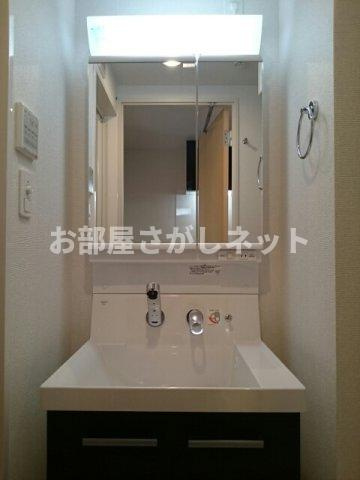 ビレッジ　アップ　渋谷【おとり物件なし】の洗面所