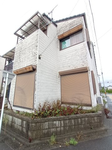 西岩田４丁目貸家の外観