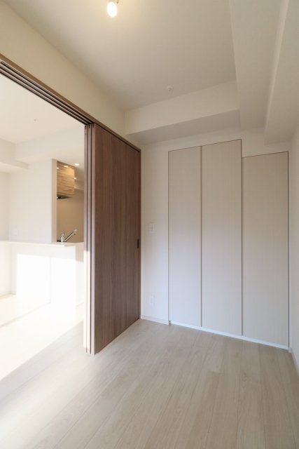 クレヴィア日暮里 THE RESIDENCEの洋室