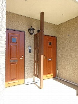 Ｓｈｉｎｉｎｇ　Ｃｏｕｒｔのエントランス