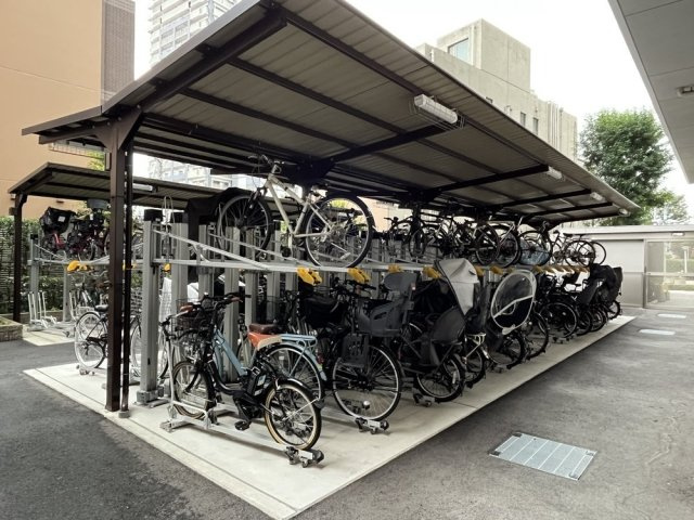 ザ・パークハウス　川口本町のその他共用部分|駐輪場