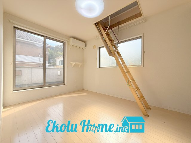 中古戸建て　日の出町大久野の洋室|☆リフォーム前写真☆ (2026年9月撮影)