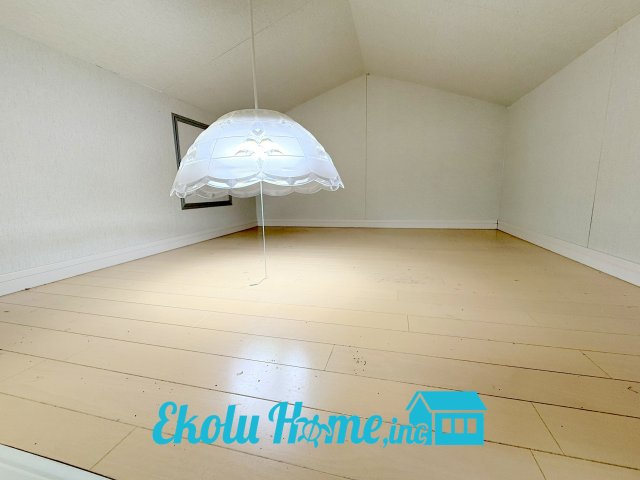 中古戸建て　日の出町大久野の収納|☆リフォーム前写真☆ 小屋裏収納内 (2026年9月撮影)