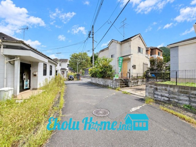 中古戸建て　日の出町大久野の前面道路含む現地写真|☆リフォーム前写真☆ ※空はCG加工しています。 (2026年9月撮影)