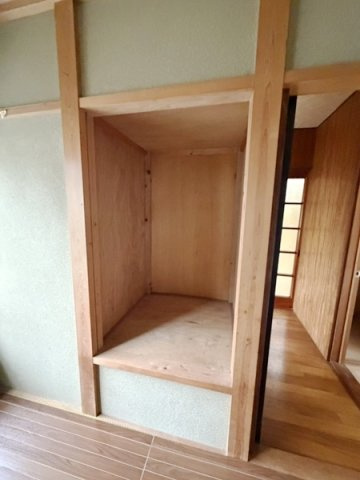細江町中川戸建ての収納