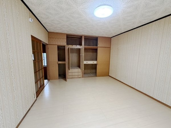 細江町中川戸建ての居間・リビング
