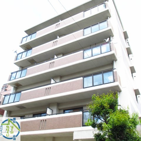 西明石マンションのエントランス