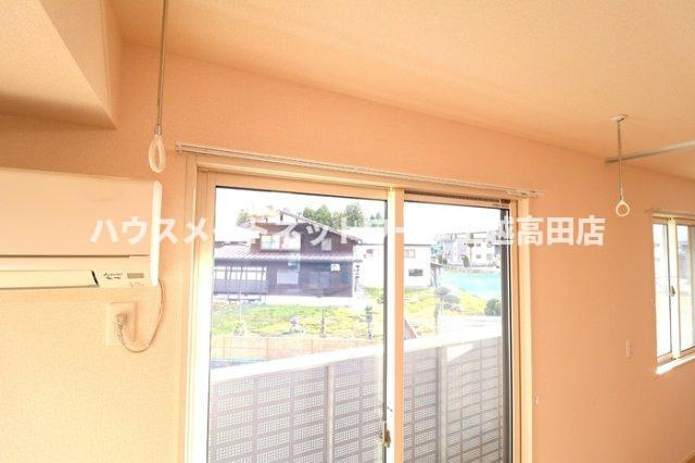 シェノン子安の展望|室内物干し