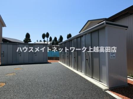 シェノン子安の設備|外部物置