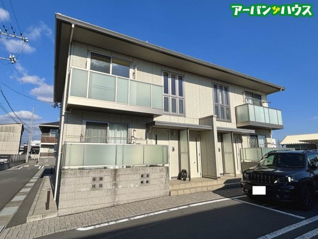 ＲＡＩＮＢＯＷ中島Ｂ棟の外観