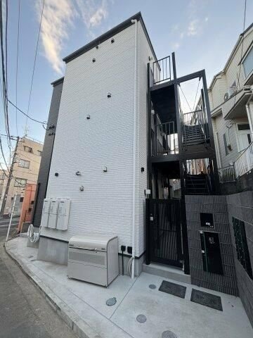 ルミナ境之谷のエントランス