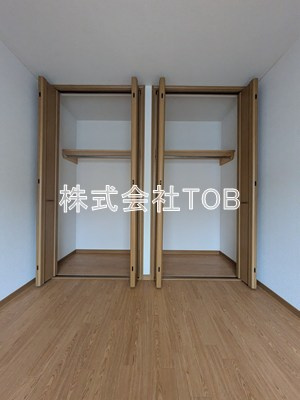 【収納】 | 方南1丁目戸建て | 3階6帖クローゼット