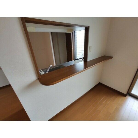 【内装】 | アンプルールフェールオロール