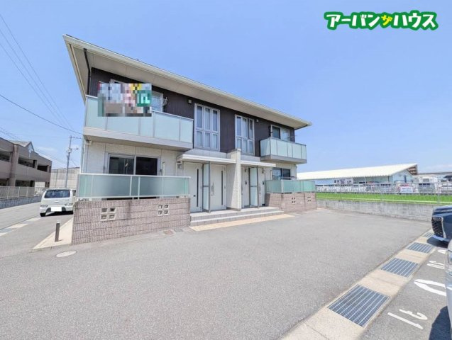 RAINBOW中島 C棟の外観