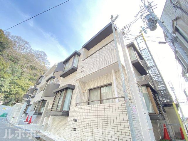 シティハイツ諏訪山の外観