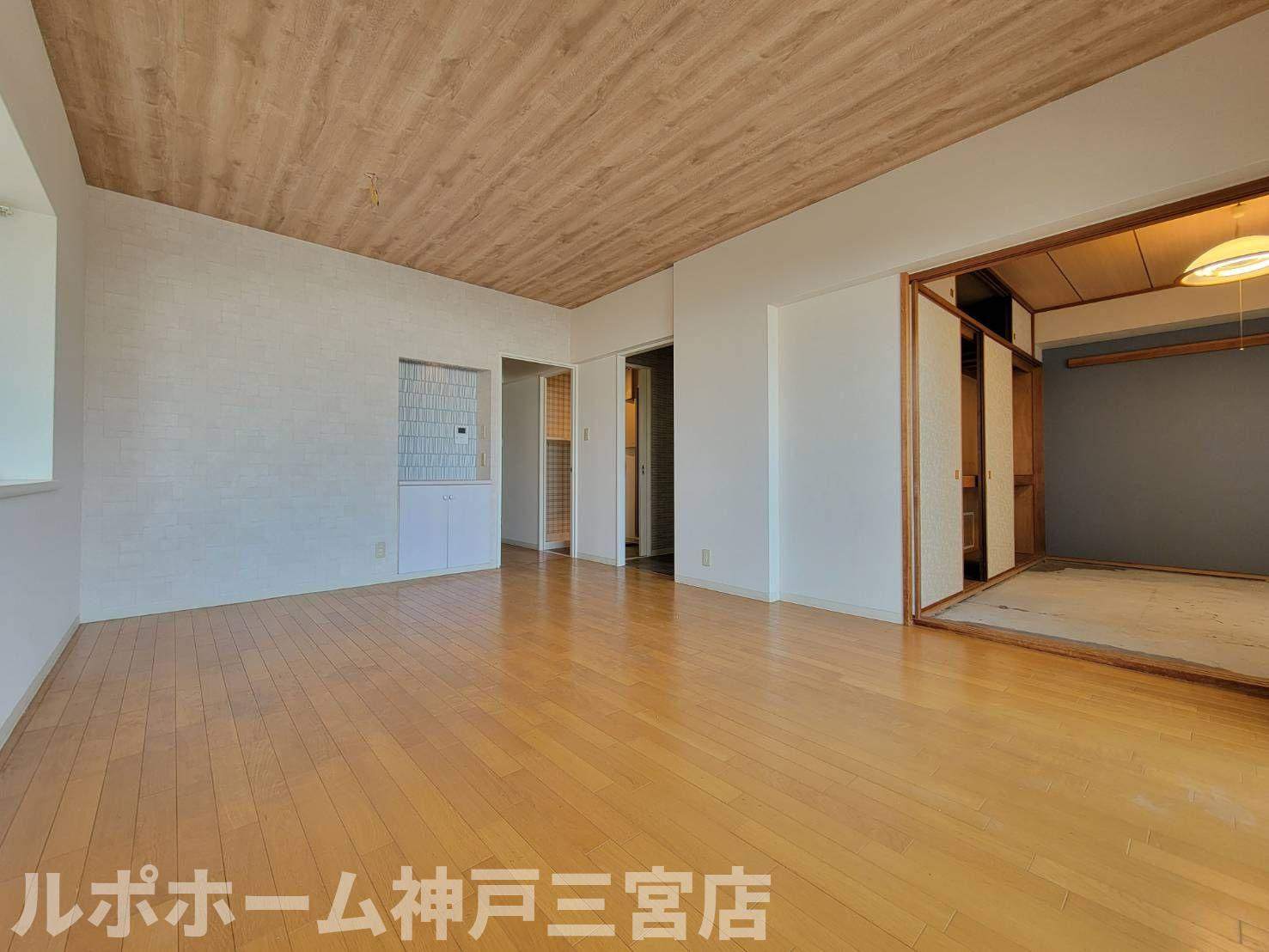 シティハイツ諏訪山の内装