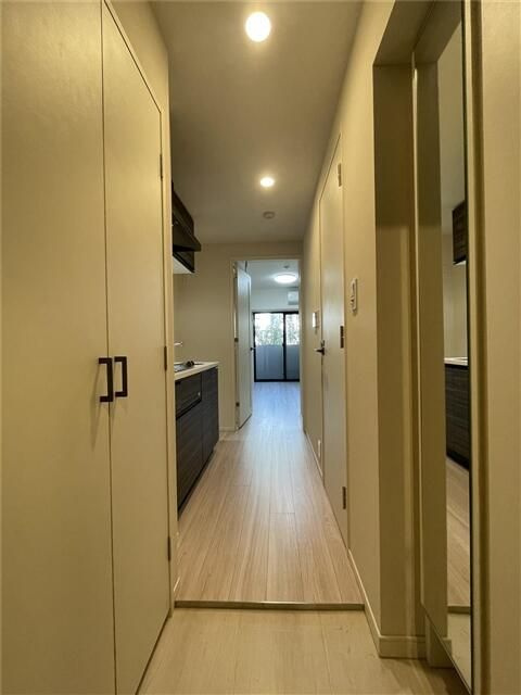スクエアシティ横濱山手の玄関