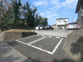 【駐車場】 | ファミール /高品町