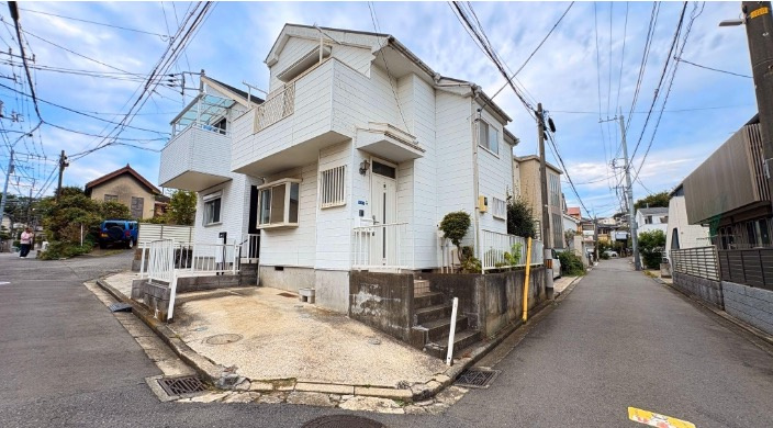 ★仲介手数料無料★ 横浜市神奈川区白幡西町の外観|仲介手数料無料！お問合せ下さい/080-7058-7312 